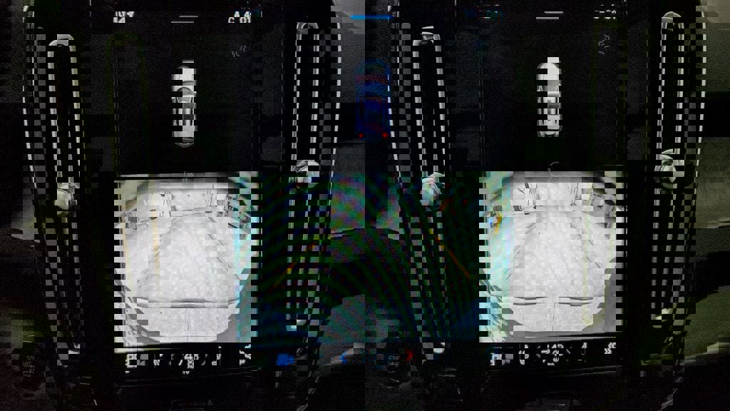 Used 2023 Volvo XC40 B5 Plus w/ Driver Assist Package image 20