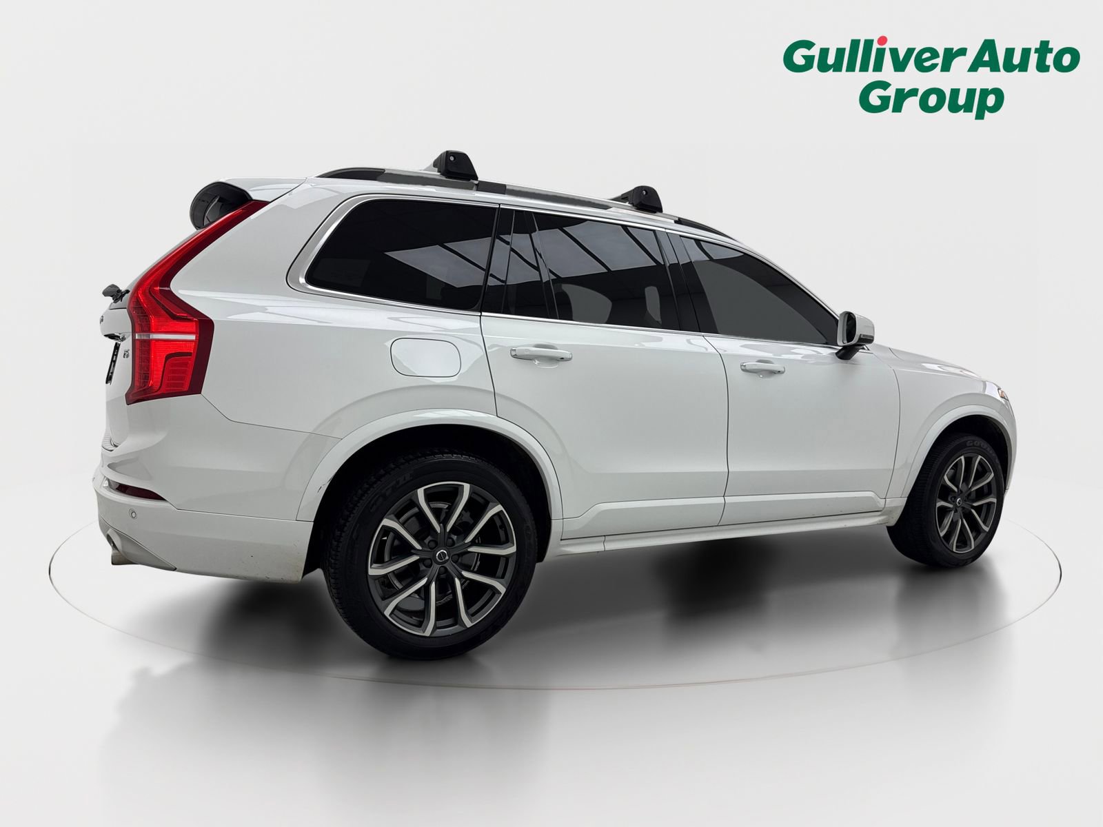 Used 2019 Volvo XC90 T5 Momentum w/ Protection Package Premier FWD image 9