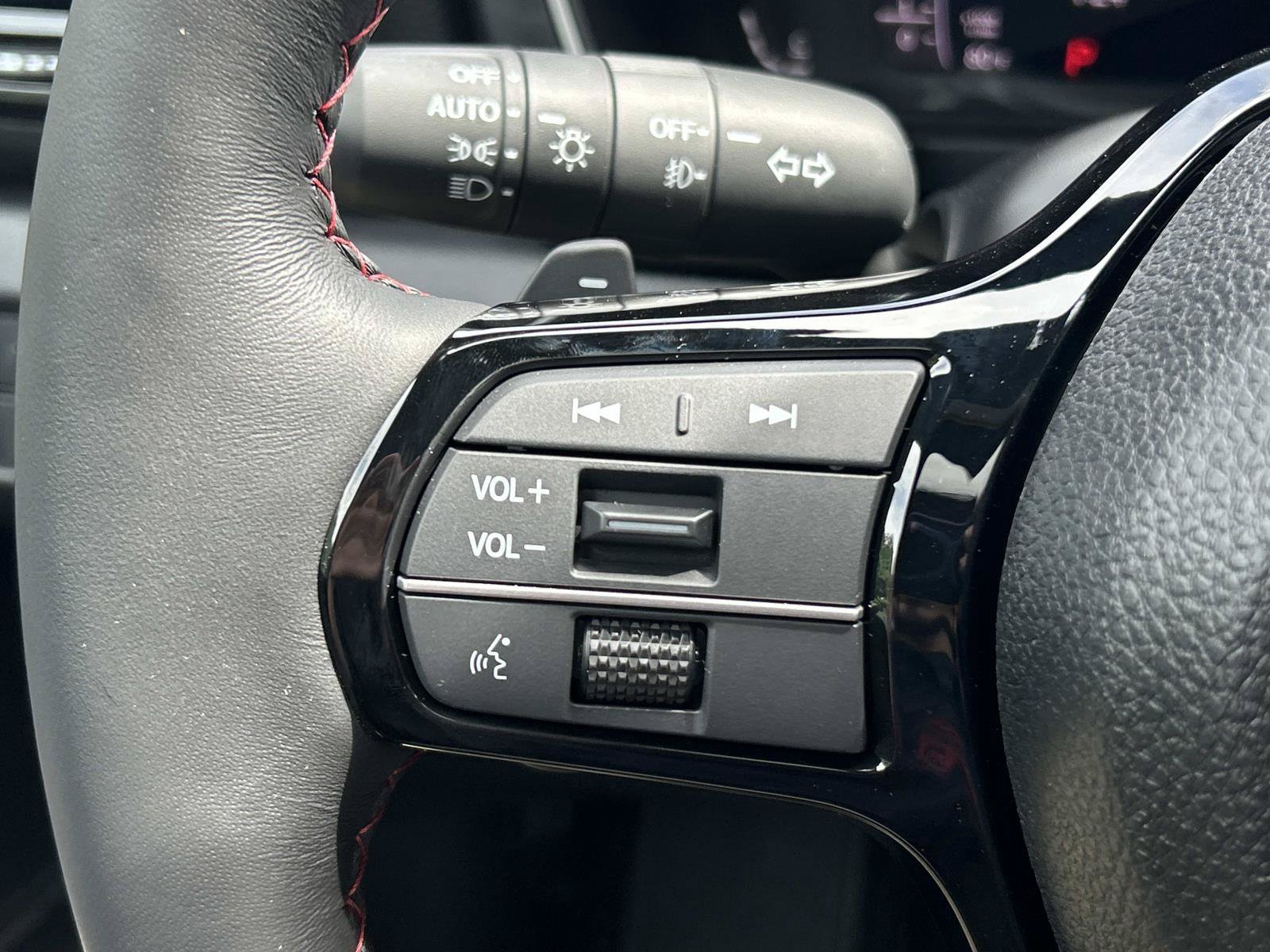 New 2026 Honda Pilot Black Edition image 11