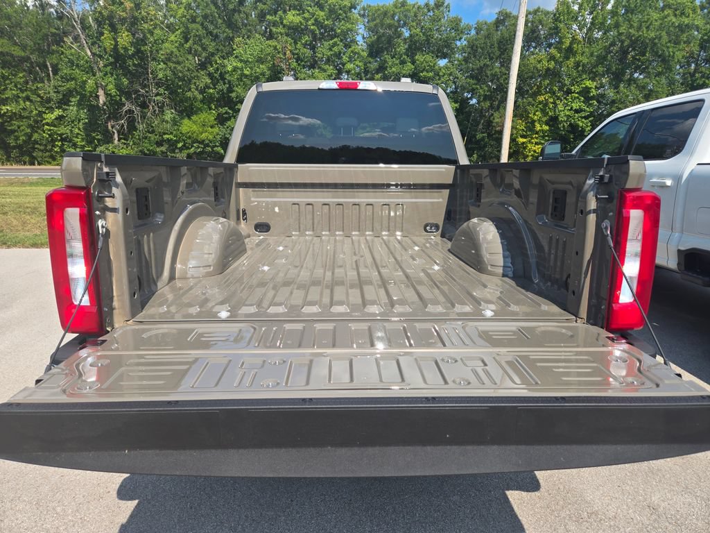 New 2027 Ford F250 XLT w/ Camper Package AWD/4WD image 5
