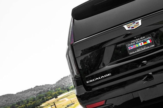 Used 2021 Cadillac Escalade ESV Sport w/ Driver Assist Tech Package RWD image 10