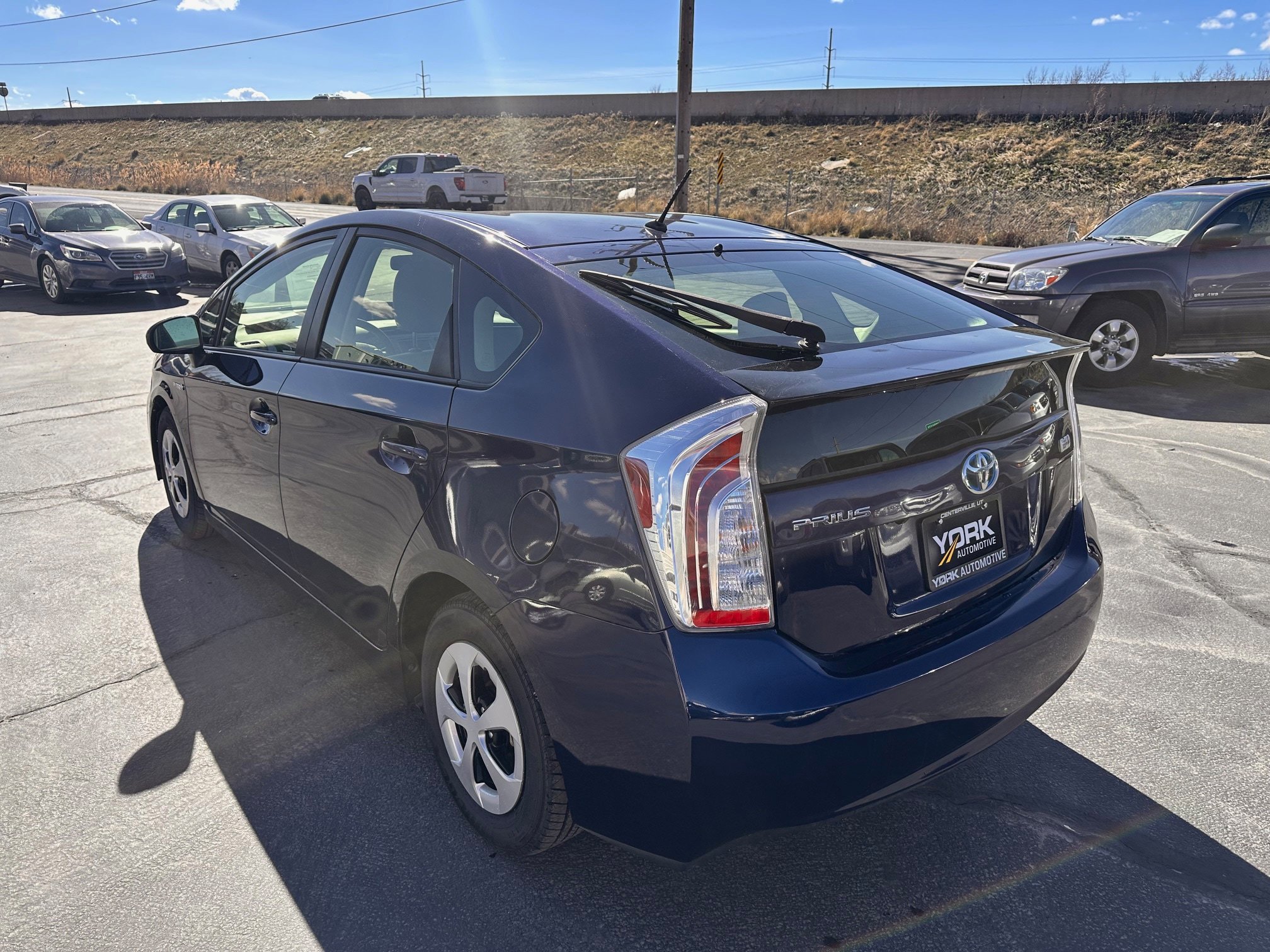 Used 2015 Toyota Prius Two image 4