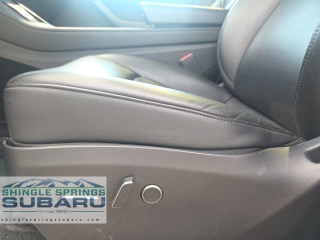 Used 2023 Tesla Model Y Long Range AWD/4WD image 23
