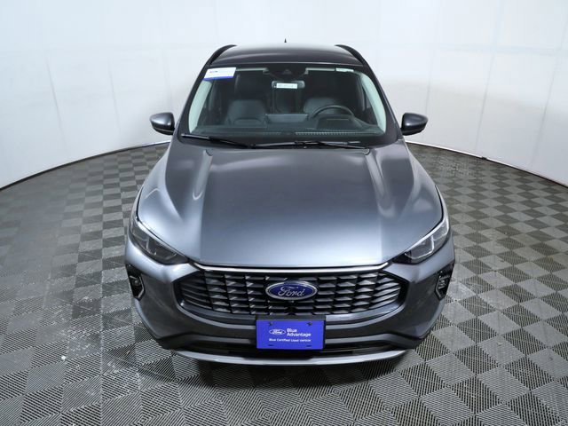 Certified 2023 Ford Escape Platinum w/ Premium Technology Package AWD/4WD image 3
