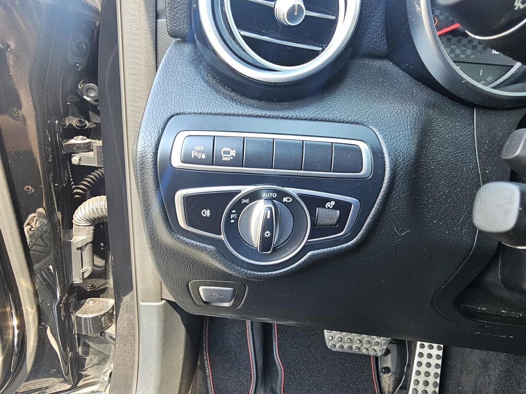 Used 2019 Mercedes-Benz GLC 43 AMG 4MATIC image 15