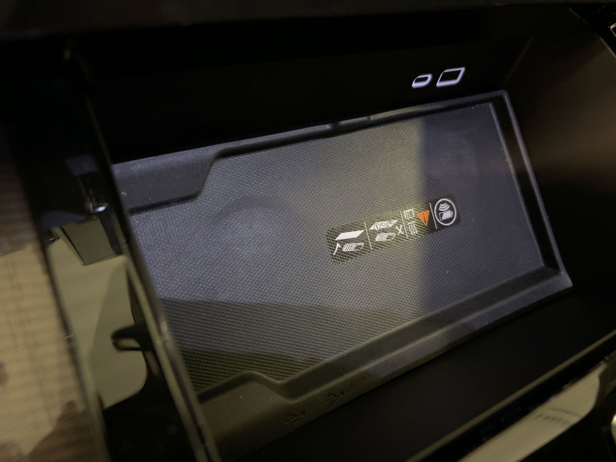 Used 2025 GMC Yukon Elevation image 27