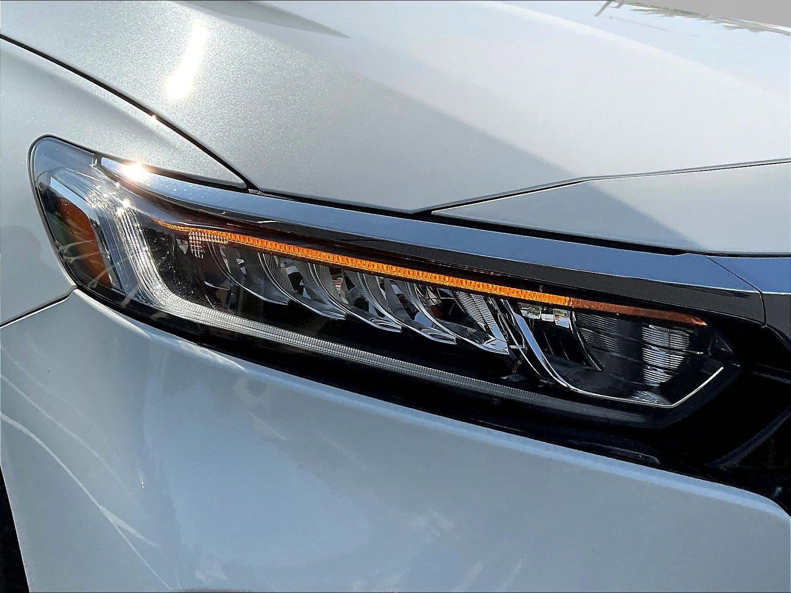 Used 2018 Honda Accord EX-L image 32