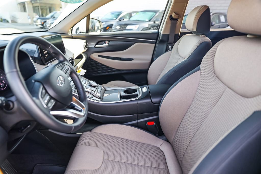 Certified 2023 Hyundai Santa Fe SEL image 18