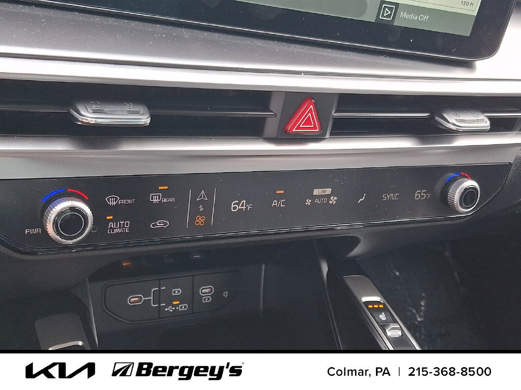 Certified 2026 Kia Sorento EX AWD/4WD image 18