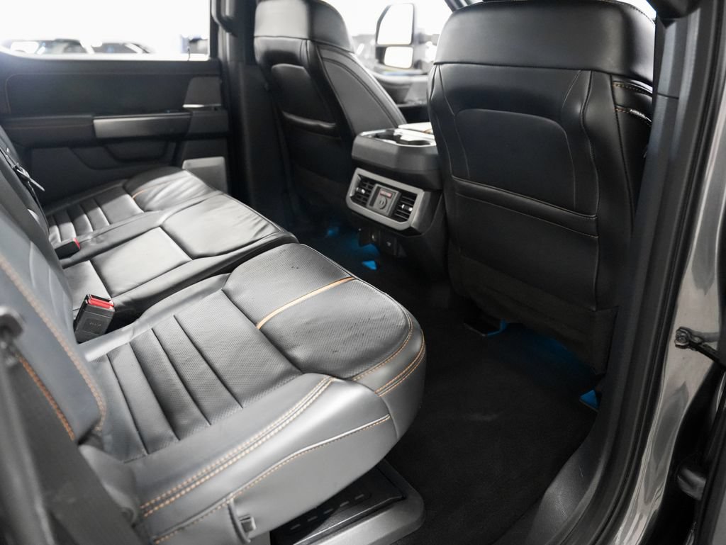 Used 2023 Ford F350 Platinum w/ Tremor Off-Road Package AWD/4WD image 28