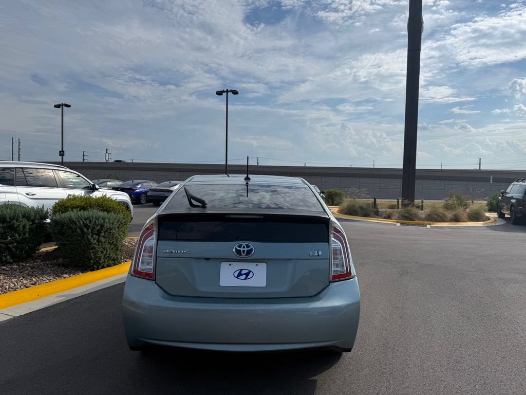 Used 2012 Toyota Prius Four w/ Deluxe Solar Roof Pkg FWD image 4