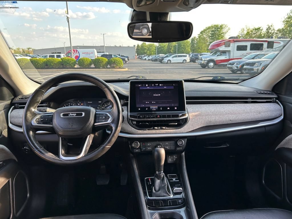 Certified 2022 Jeep Compass Latitude AWD/4WD image 10