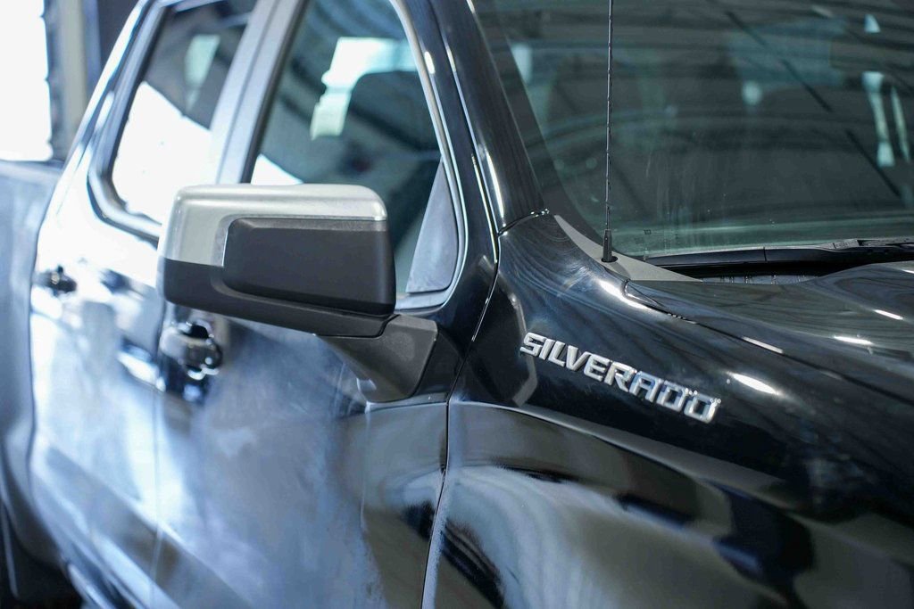 Used 2023 Chevrolet Silverado 1500 LT image 9