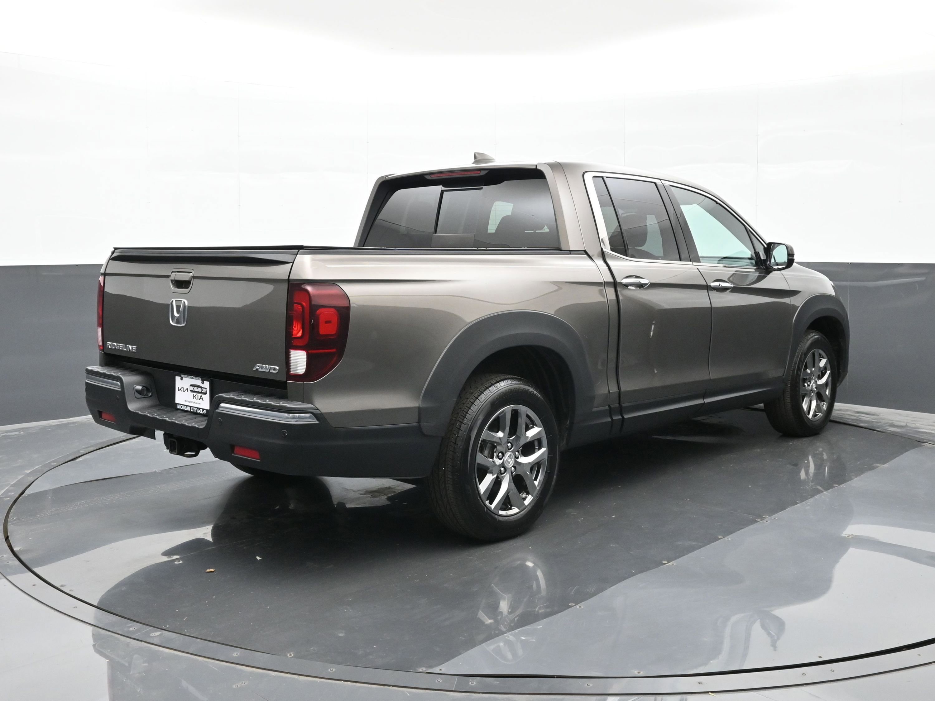 Used 2020 Honda Ridgeline RTL-E image 8