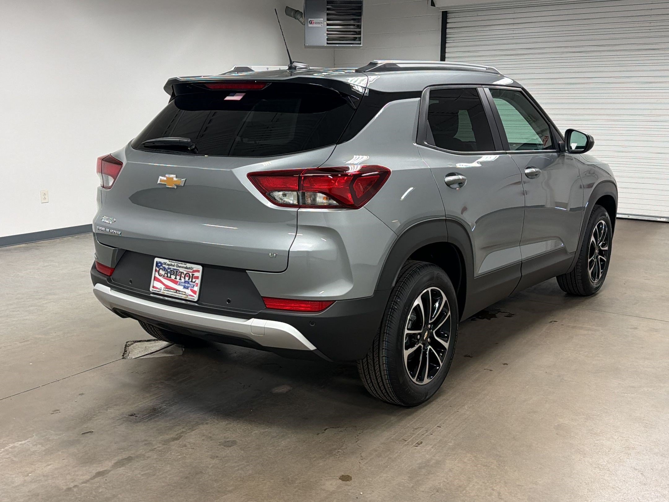 New 2026 Chevrolet TrailBlazer LT w/ Convenience Package FWD image 8