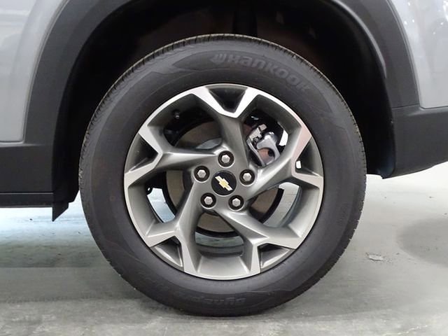 Used 2024 Chevrolet Trax LT image 39