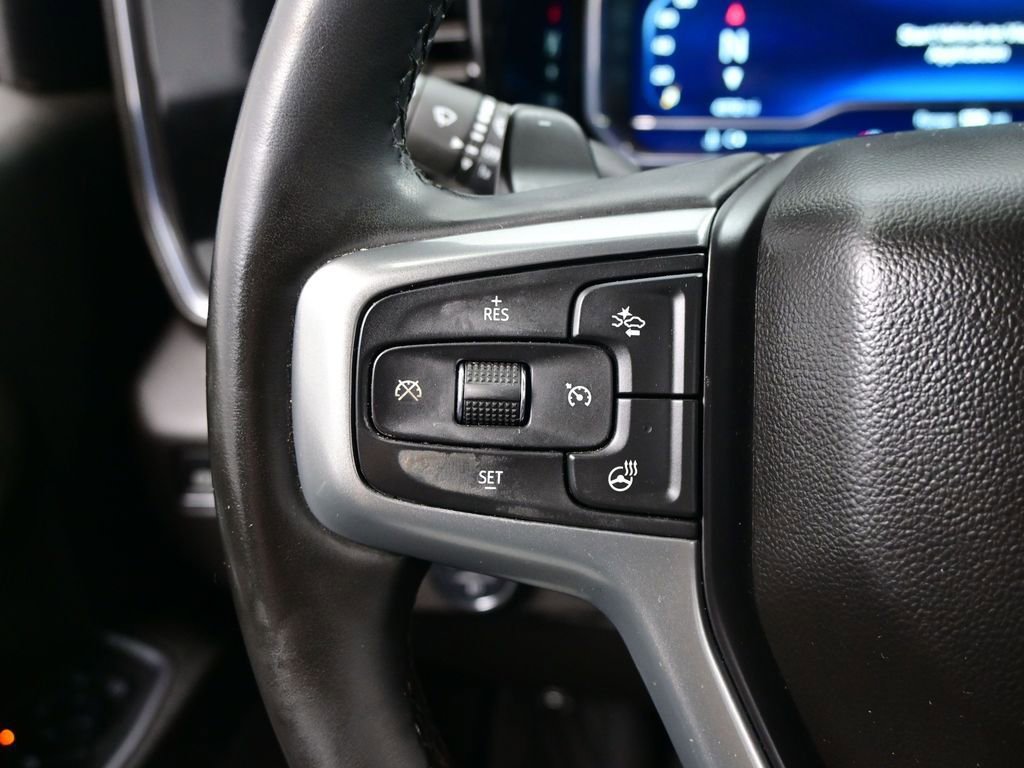 Used 2024 Chevrolet Silverado 1500 LT Trail Boss w/ LPO, Dark Essentials Package image 18