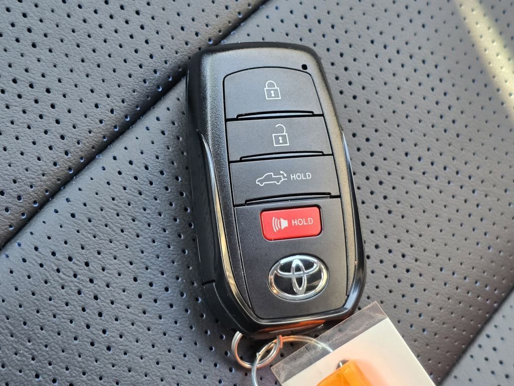 New 2026 Toyota Tundra Platinum image 33