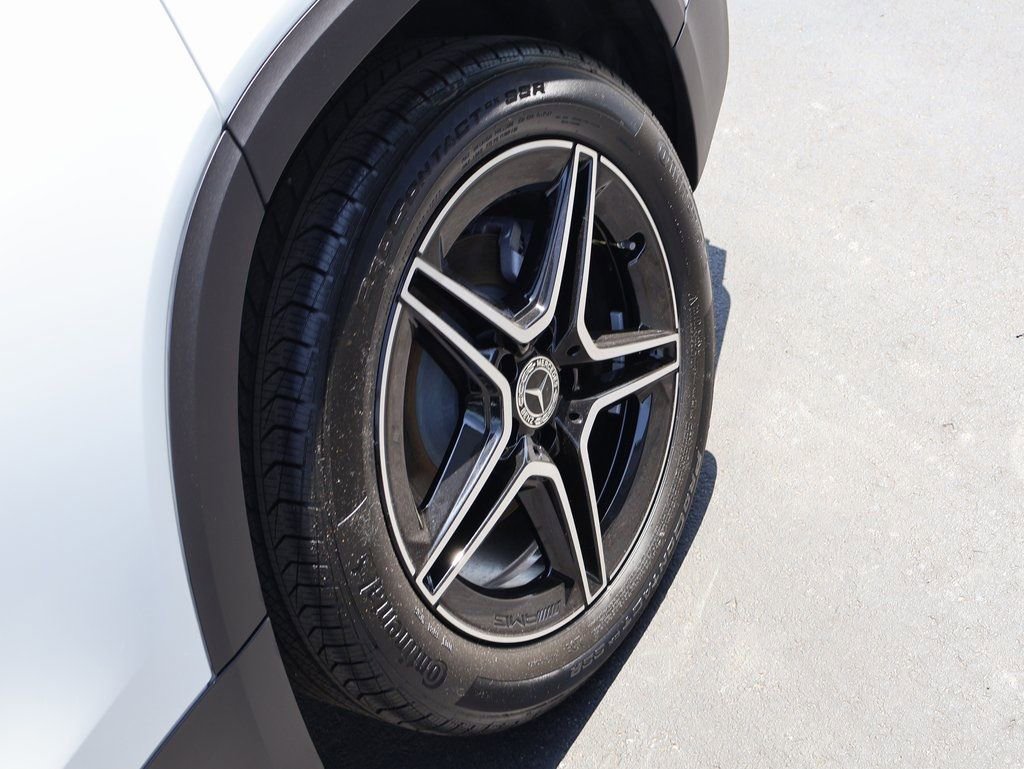 Certified 2025 Mercedes-Benz GLB 250 4MATIC image 41