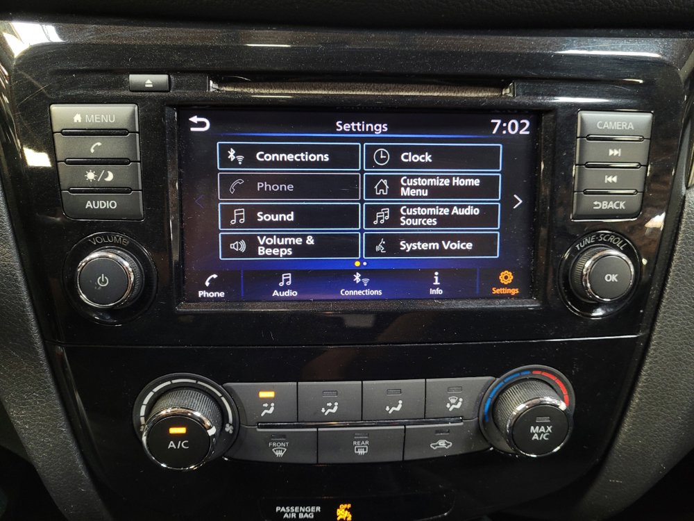 Used 2019 Nissan Rogue Sport S FWD image 25