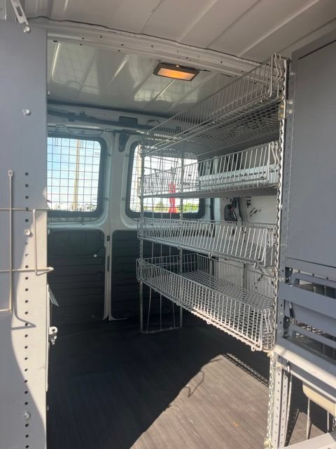 Used 2012 Chevrolet Express 2500 RWD image 31
