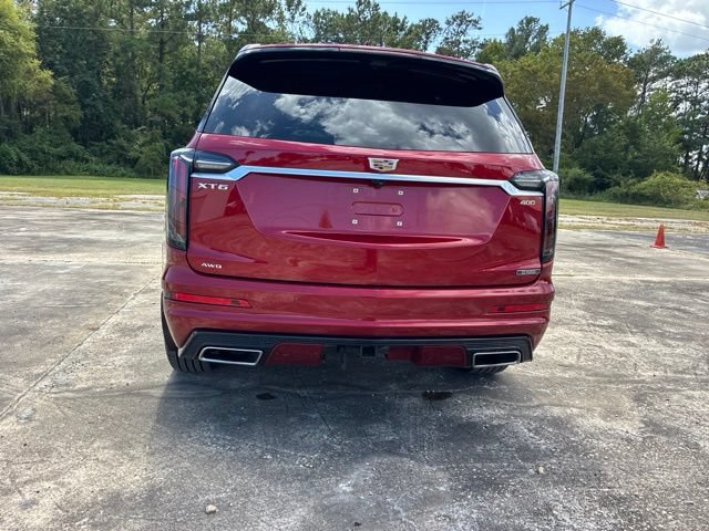 Used 2023 Cadillac XT6 Sport w/ Technology Package AWD/4WD image 4