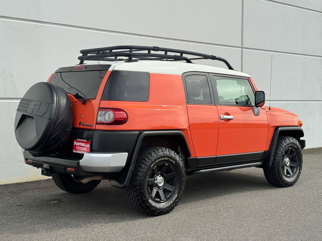 Used 2014 Toyota FJ Cruiser 4WD w/ Convenience Package image 7