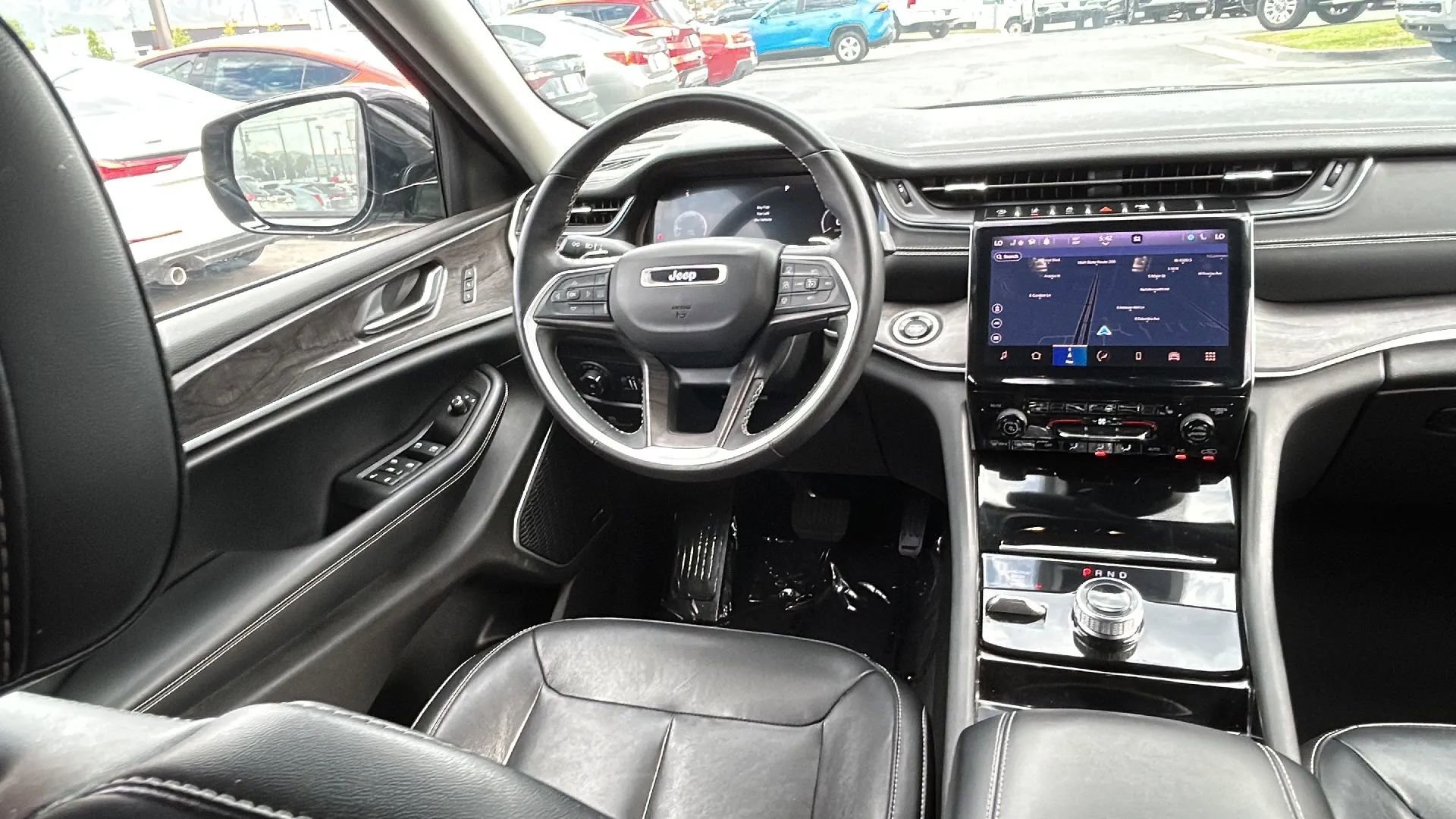 Used 2021 Jeep Grand Cherokee L Limited image 40