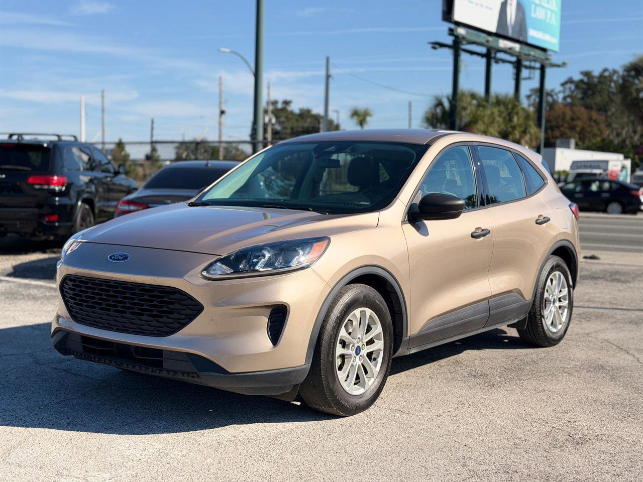 Used 2021 Ford Escape S FWD image 1