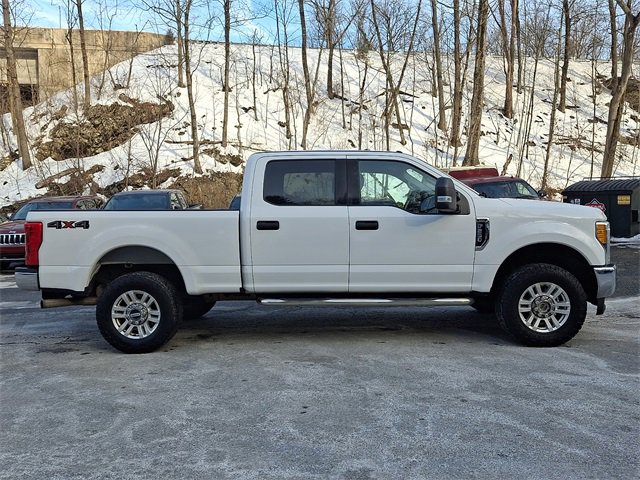 Used 2017 Ford F250 XLT image 8
