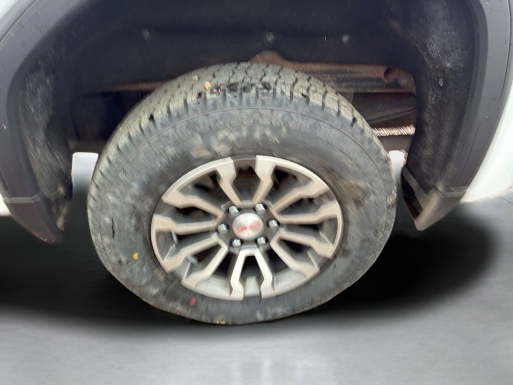 Used 2019 GMC Sierra 1500 AT4 w/ AT4 Premium Package image 11