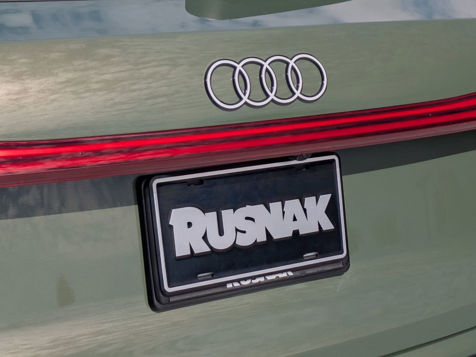 Used 2025 Audi Q5 Premium Plus w/ Premium Plus image 18