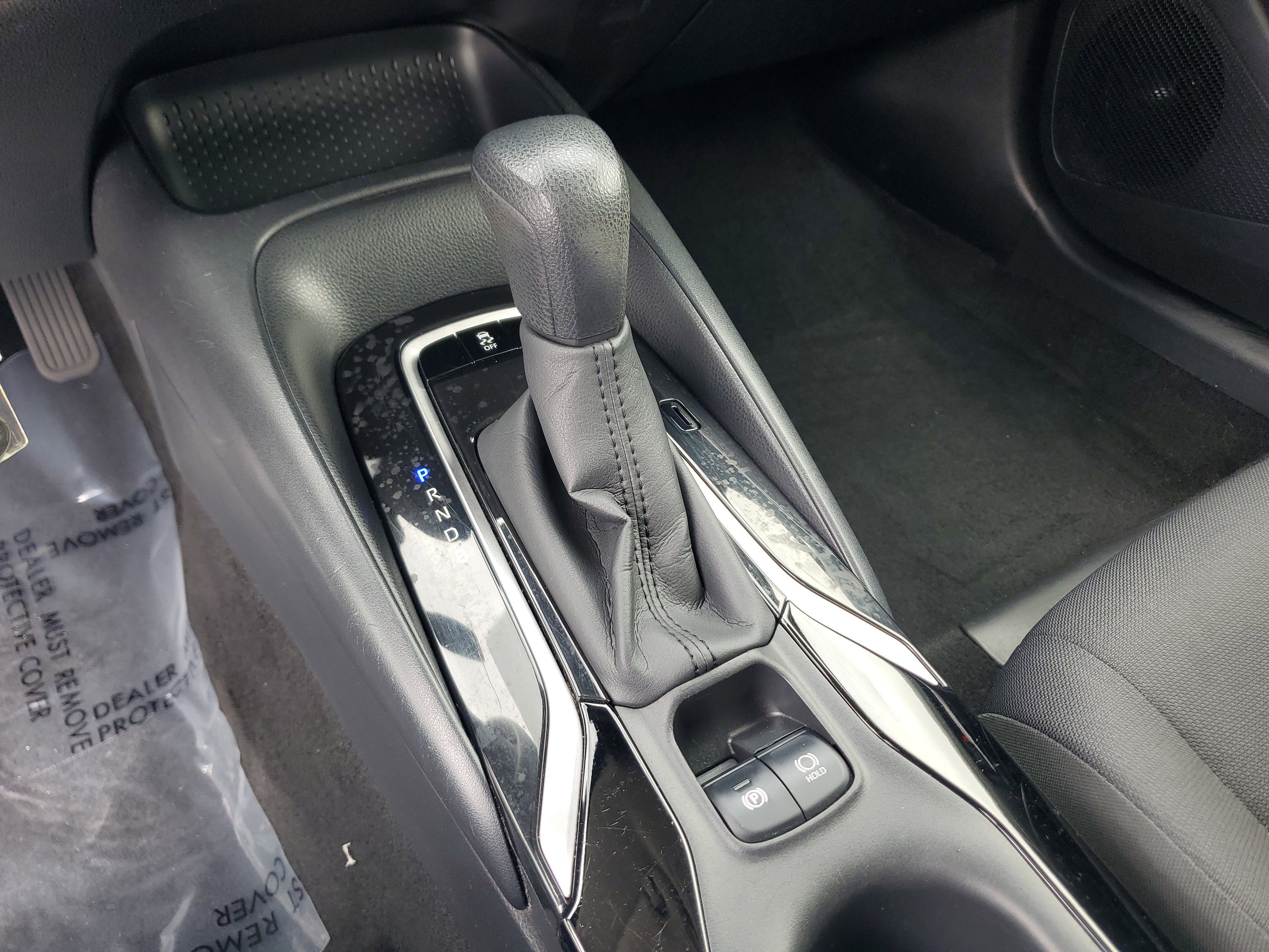 Used 2020 Toyota Corolla LE image 28