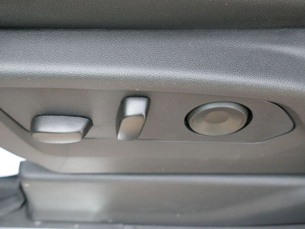 New 2026 Chevrolet Silverado 1500 LTZ w/ LTZ Premium Package image 19