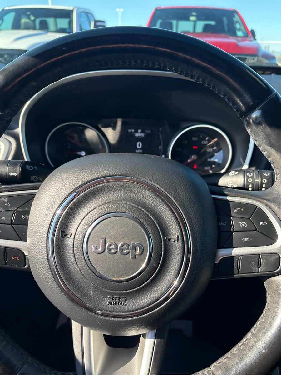 Used 2019 Jeep Compass Sport w/ Cold Weather Group AWD/4WD image 12