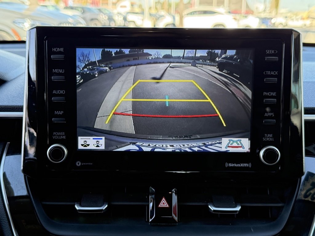 Certified 2022 Toyota Corolla Cross XLE image 31