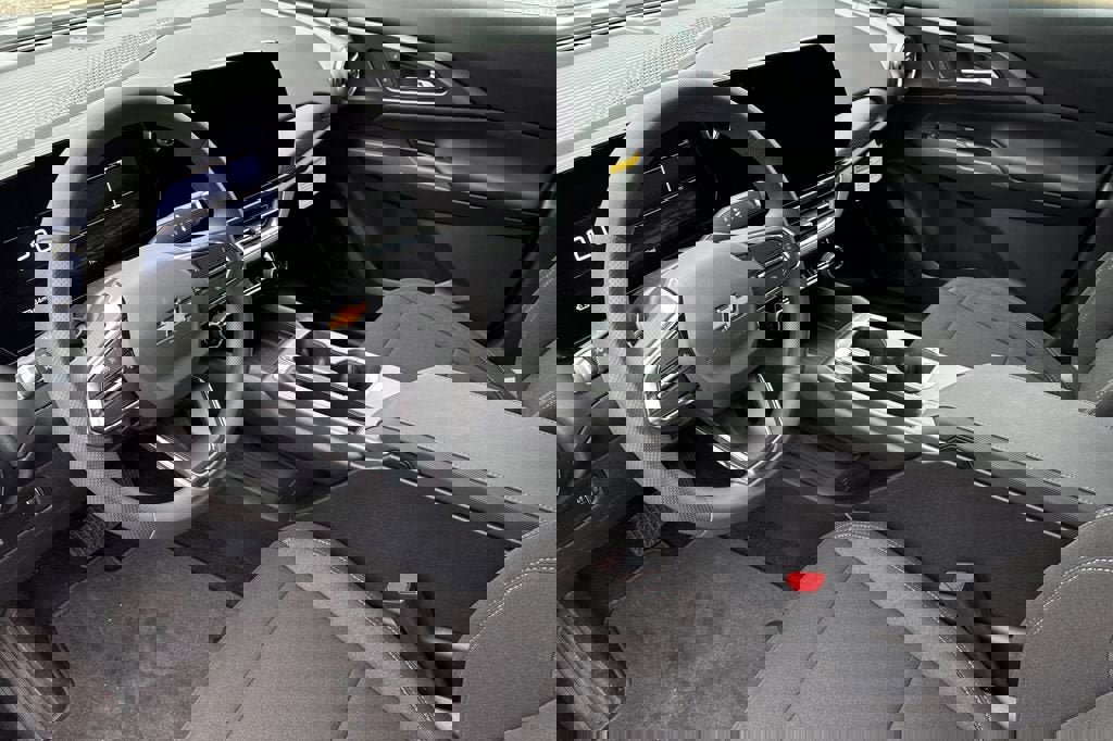 New 2026 Chevrolet Equinox EV LT w/ LPO, Blackout Package image 10