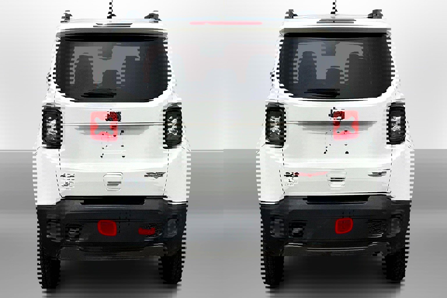 Used 2022 Jeep Renegade Trailhawk image 4