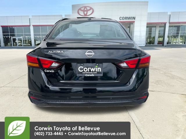 Used 2025 Nissan Altima 2.5 SV FWD image 4