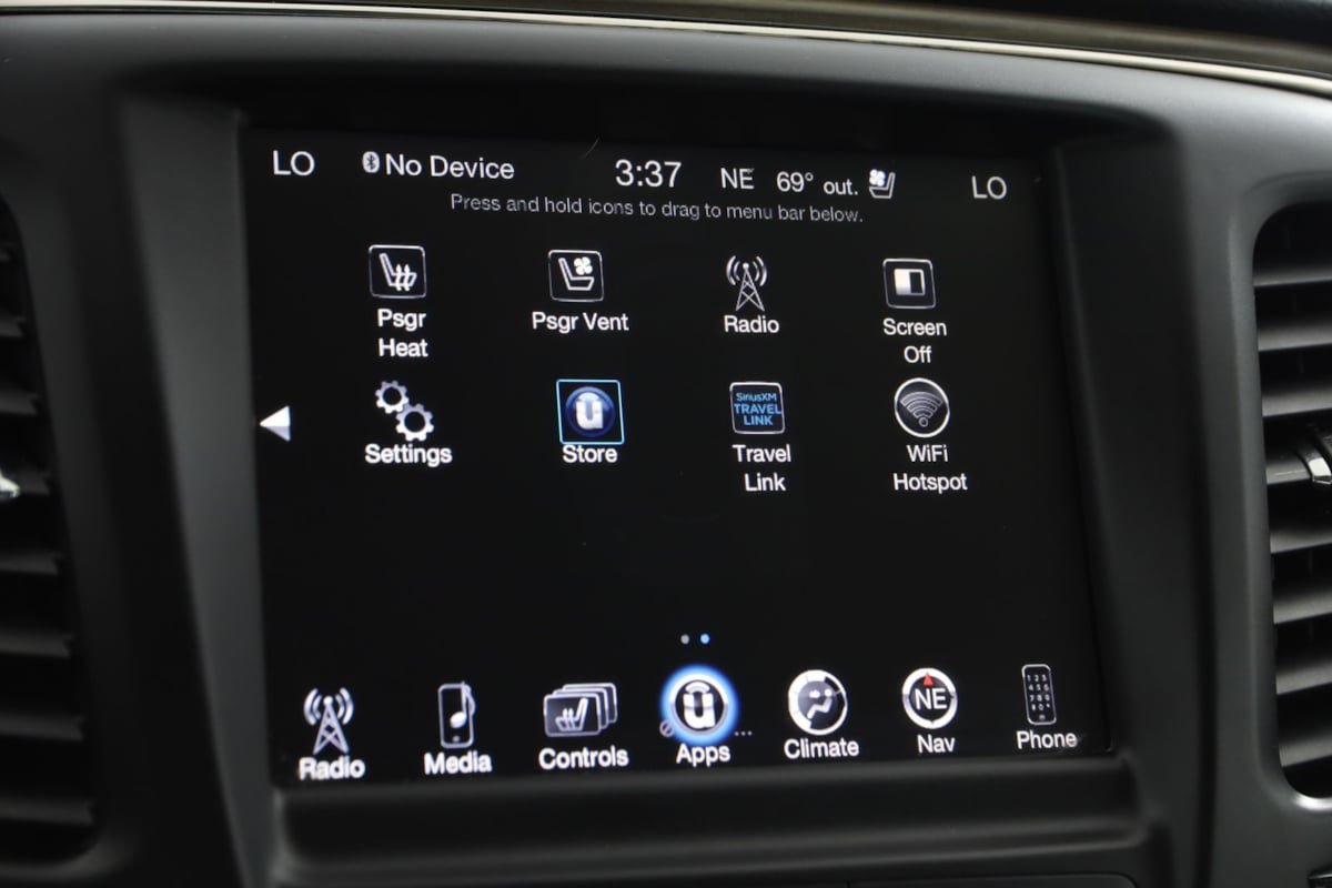 Used 2015 Chrysler 200 C w/ Navigation & Sound Group I AWD/4WD image 30