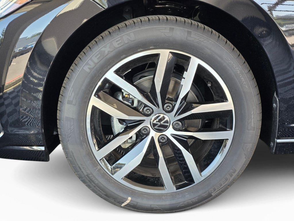New 2026 Volkswagen Jetta SE FWD image 11