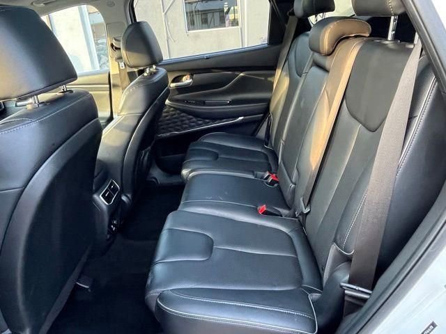 Used 2023 Hyundai Santa Fe Limited image 19