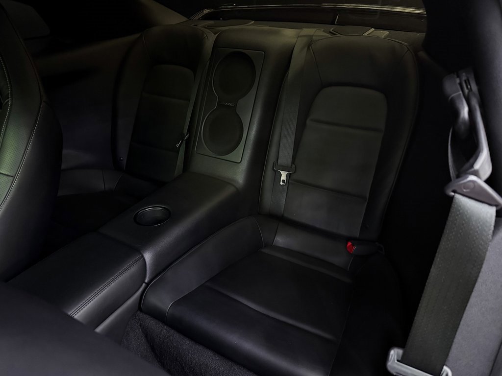 Used 2017 Nissan GT-R Premium image 19