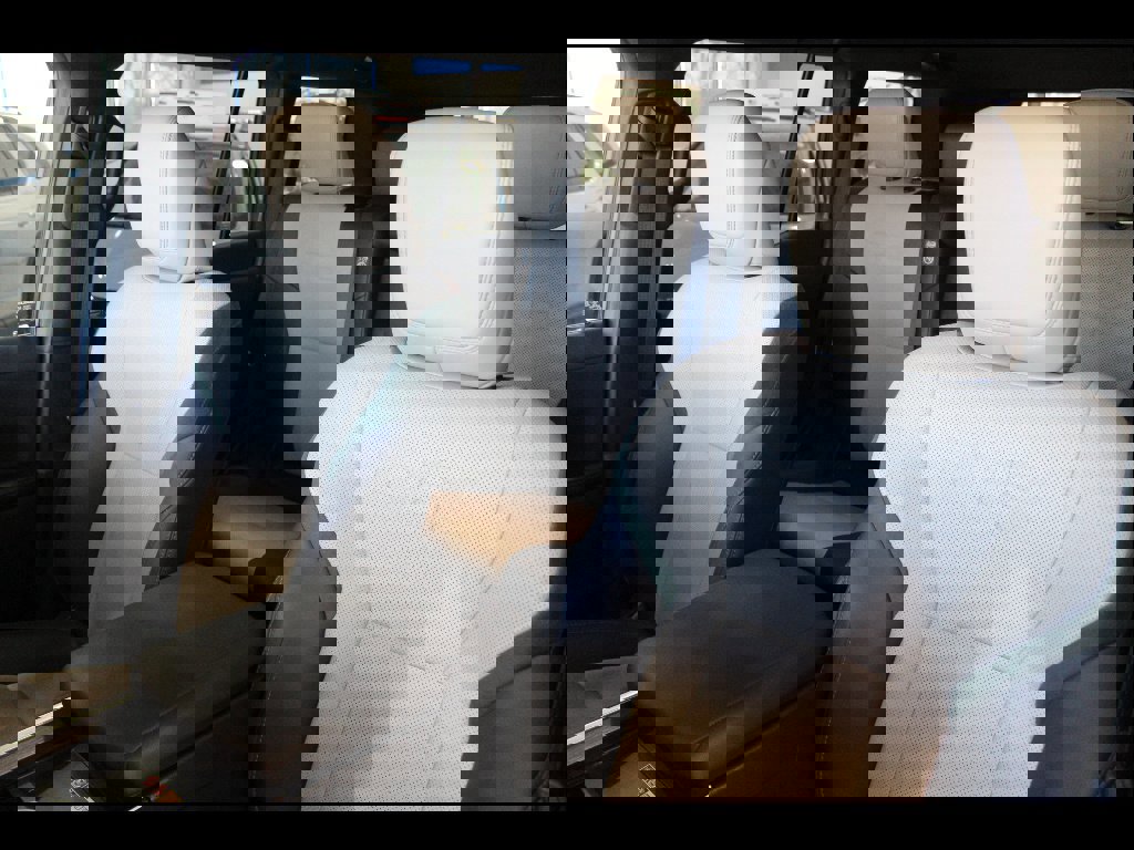 Used 2024 Lexus GX 550 image 14