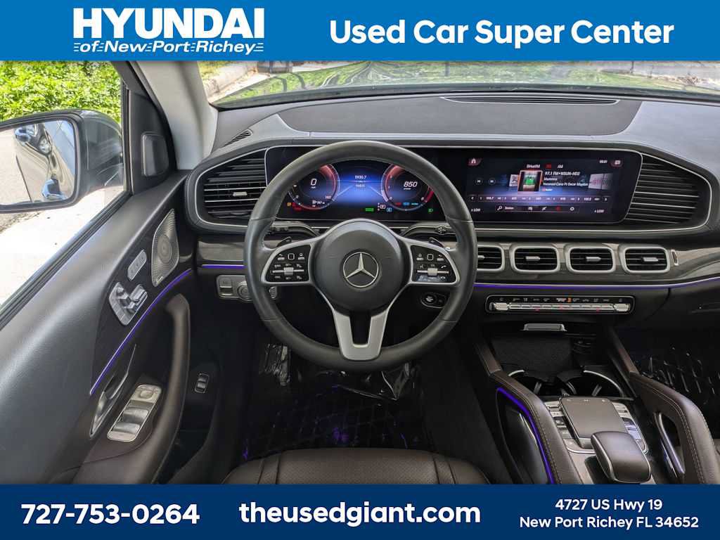 Used 2020 Mercedes-Benz GLS 450 4MATIC image 25