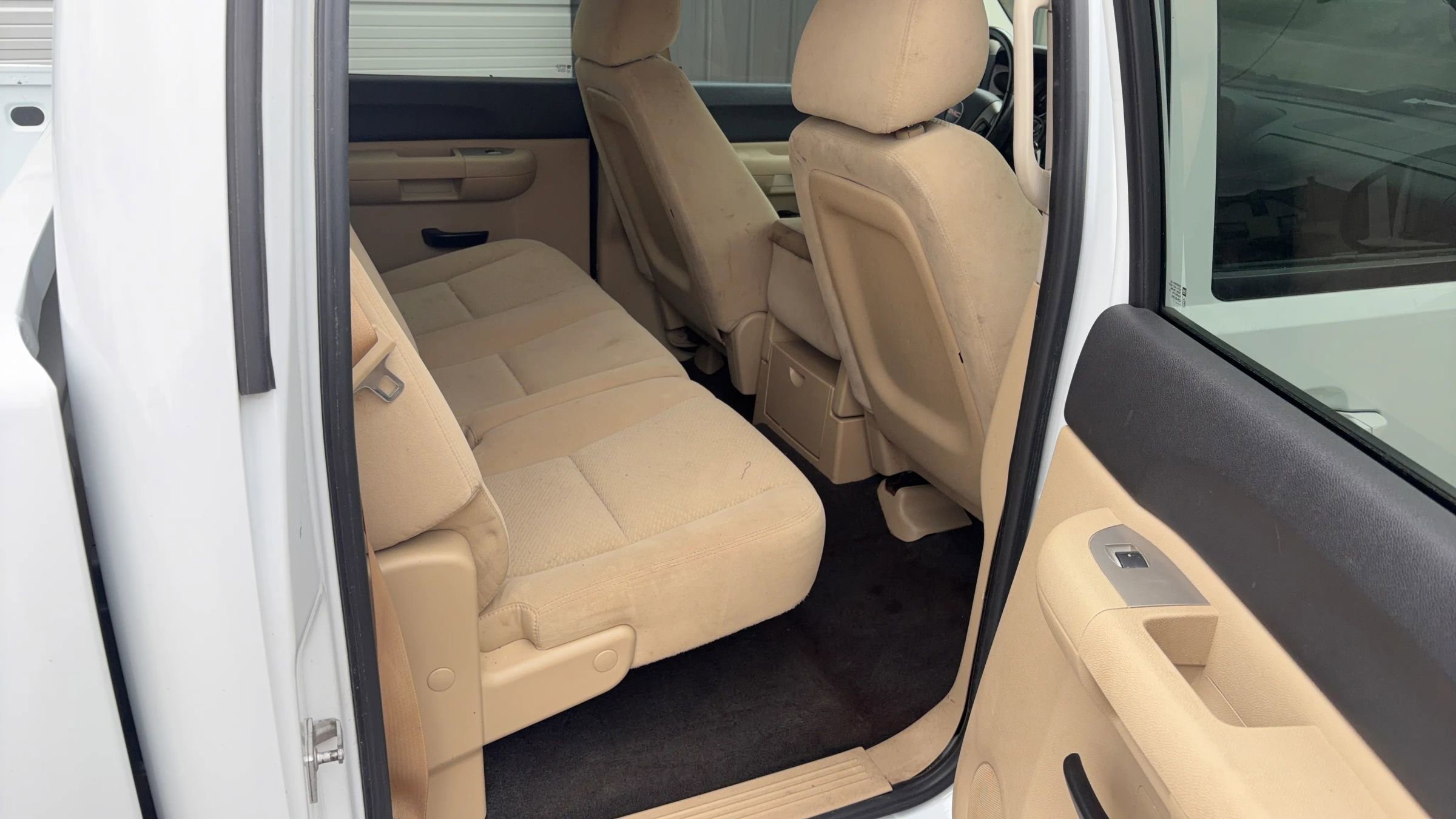 Used 2007 GMC Sierra 1500 SLE w/ SLE1 Preferred Package image 9