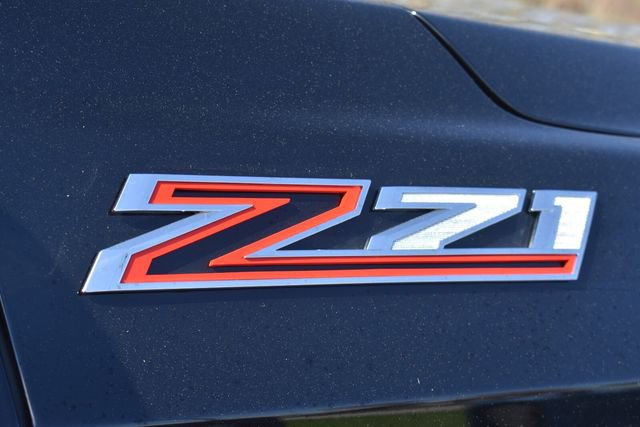 Certified 2023 Chevrolet Suburban Z71 w/ Z71 Off-Road Package AWD/4WD image 14