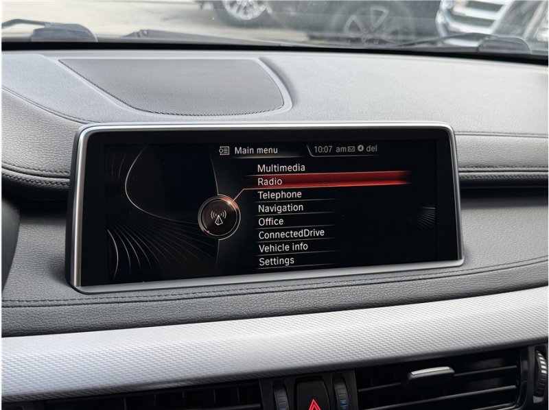 Used 2016 BMW X6 sDrive35i RWD image 40
