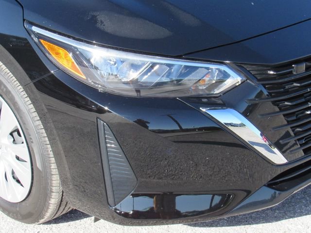 Certified 2025 Nissan Sentra S image 8