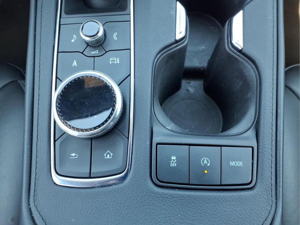 Used 2024 Cadillac XT4 Premium Luxury image 18